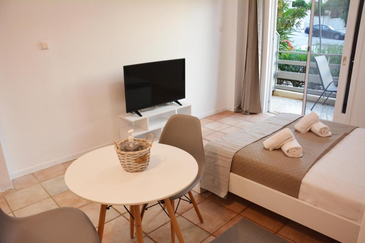 Comfy House In Βάρκιζα Εξωτερικό φωτογραφία